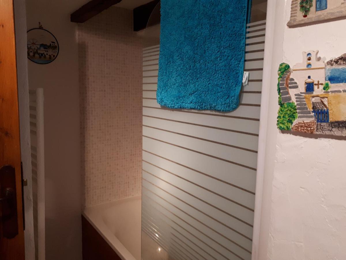 Gite De Lac Tranquille Plaud Ngoại thất bức ảnh